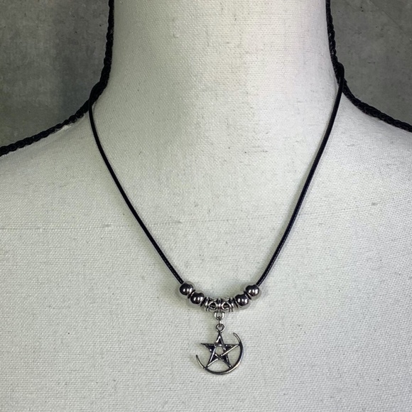 🍒 2PC PENTACLE STAR NECKLACE PENDANT EARRINGS SET WITCH BUNDLE BEADS LEATHER - Picture 6 of 12